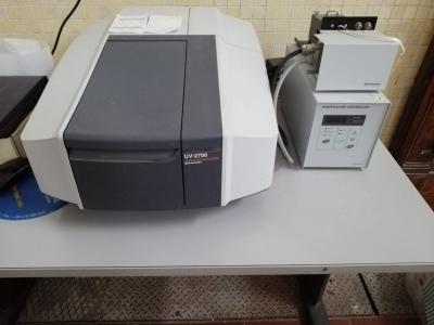 Spettrofotometro Shimadzu UV 2700 con sistema di controllo di temperatura esterno