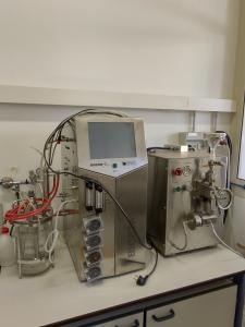 bioreactor e French press