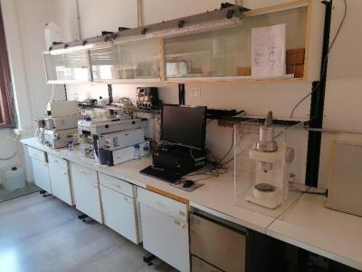 Apparecchiature analitiche per cromatografia di permeazione su gel (GPC) o size exclusion cromatography (SEC) 